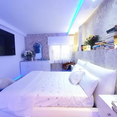 Апартаменты Piso De Vacaciones Moderno